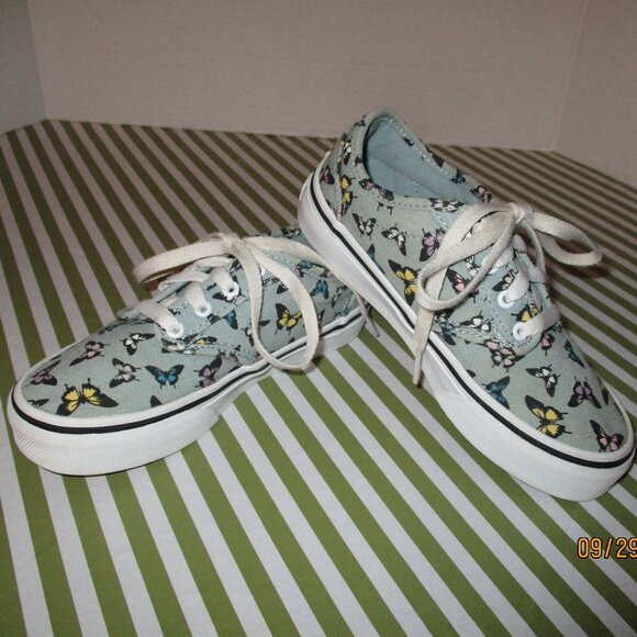 Vans Child's Sneakers - Picture 2 of 14